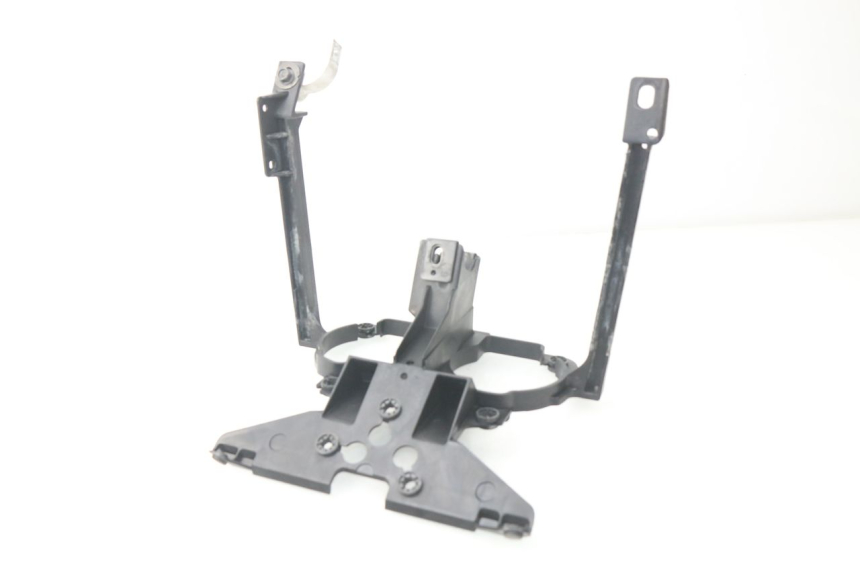 photo de ARAIGNEE FACE AVANT YAMAHA TDM ABS 900 (2002 - 2014) - Gros plan technique