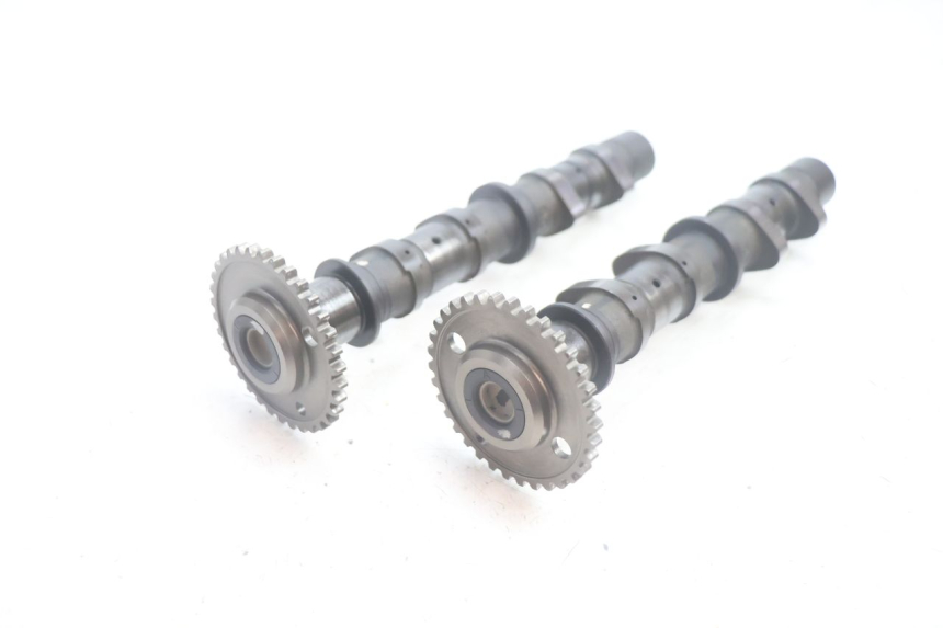photo de ARBRE A CAMES SUZUKI BURGMAN EXECUTIVE ABS 650 (2006 - 2012) - Vue principale