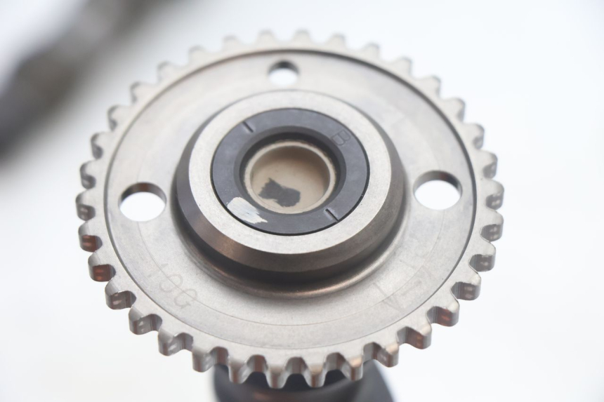 photo de ARBRE A CAMES SUZUKI BURGMAN EXECUTIVE ABS 650 (2006 - 2012) - Vue produit