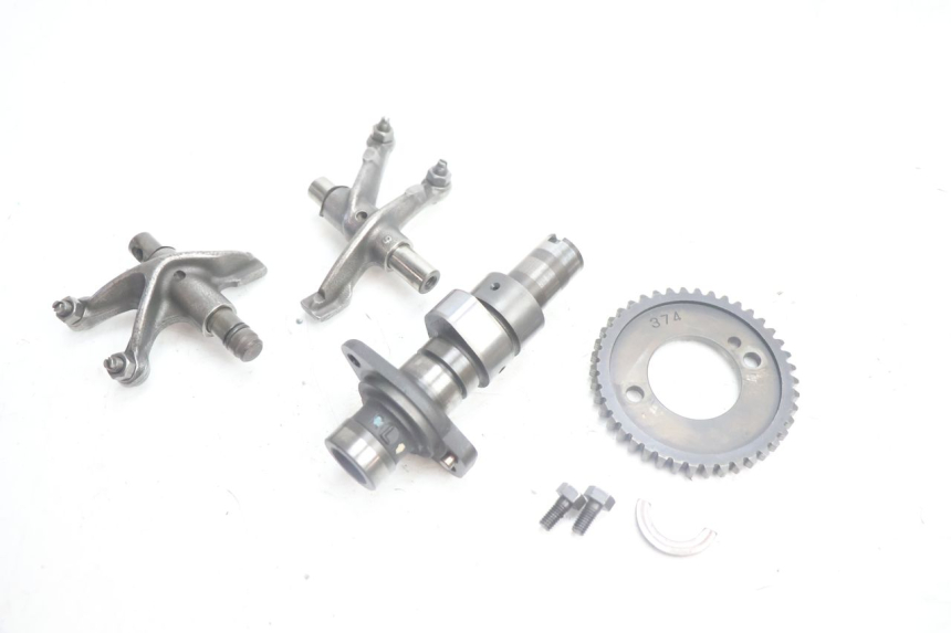 photo de ARBRE A CAMES SUZUKI DR S 600 (1985 - 1989) - Détail de la pièce