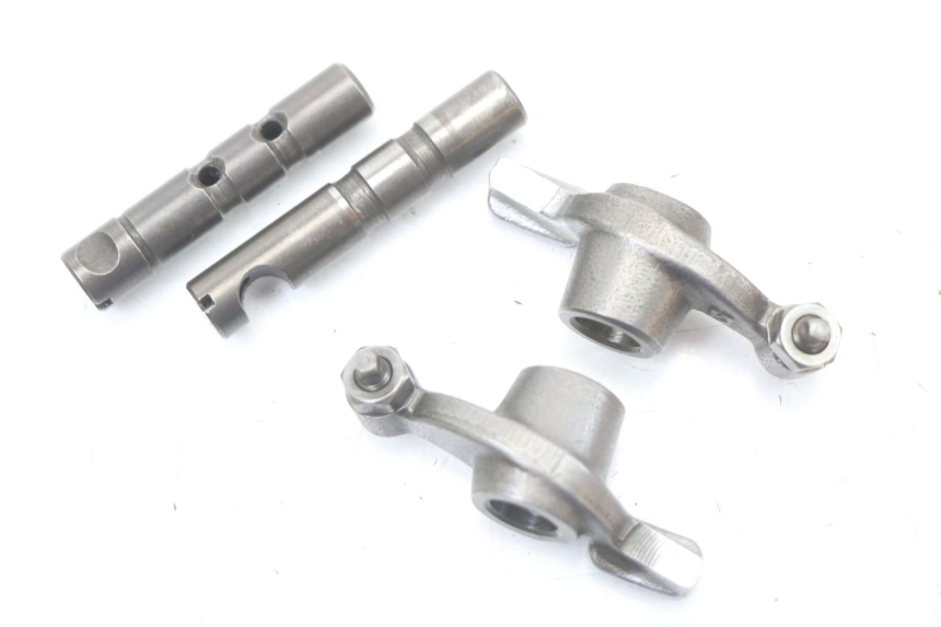 photo de ARBRE A CAMES PEUGEOT KISBEE 4T 50 (2010 - 2017)