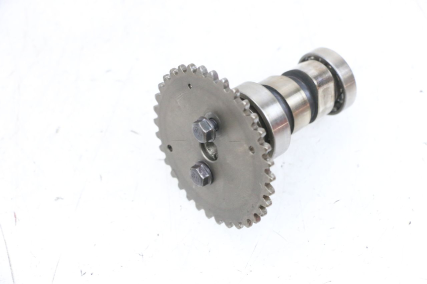 photo de ARBRE A CAMES PEUGEOT KISBEE 4T 50 (2010 - 2017) - Autre angle de vue