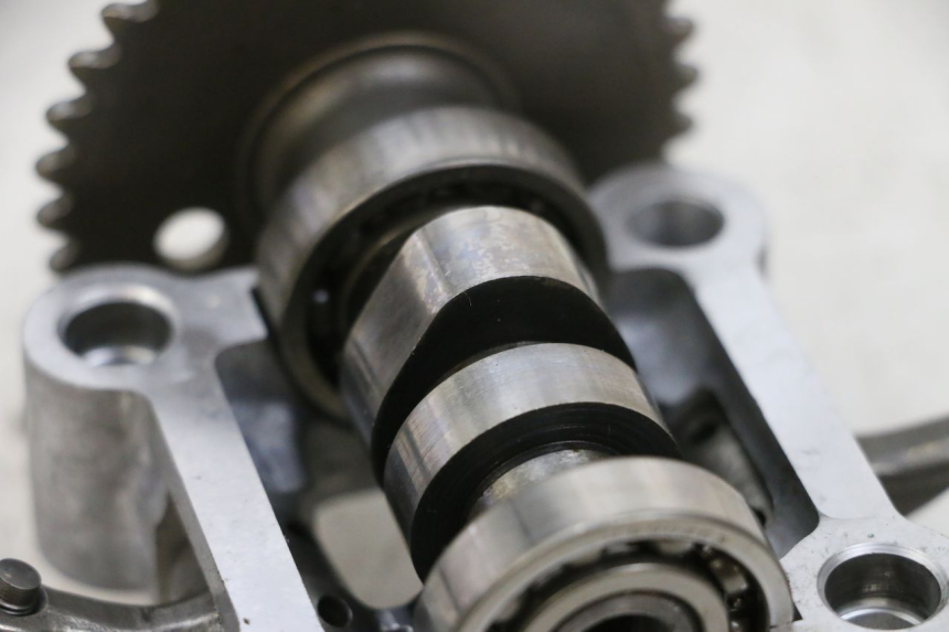 photo de ARBRE A CAMES KYMCO LIKE 125 (2009 - 2016) - Gros plan technique