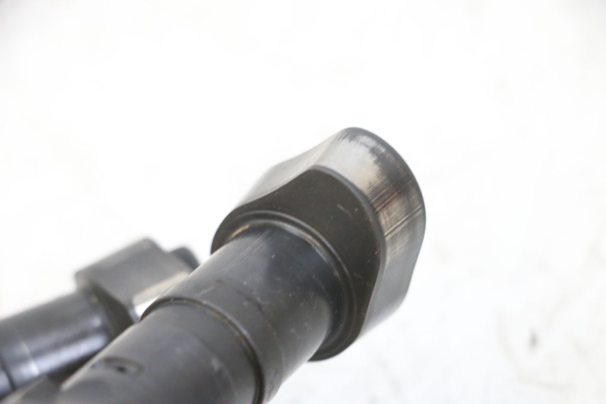 photo de ARBRE A CAMES BMW R RT ABS 1200 (2010 - 2014) - Points de fixation