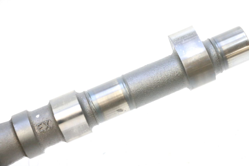 photo de ARBRE CAME ECHAPPEMENT KAWASAKI ZR7 ZR-7 S 750 (1999 - 2004) - Gros plan technique