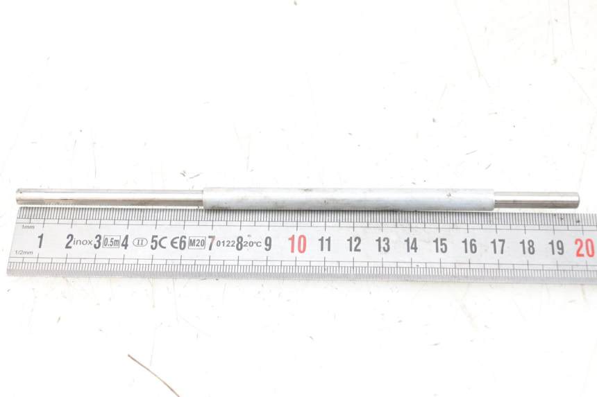 photo de ARBRE EMBRAYAGE HYOSUNG GV AQUILA 125 (2000 - 2004) - Zoom état d’usage