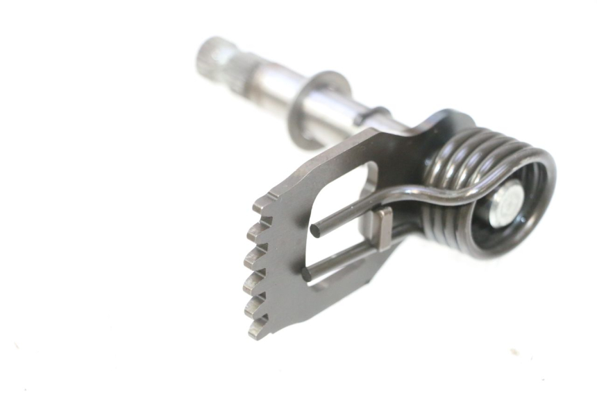 photo de ARBRE SELECTEUR SUZUKI DR S 600 (1985 - 1989) - Autre angle de vue