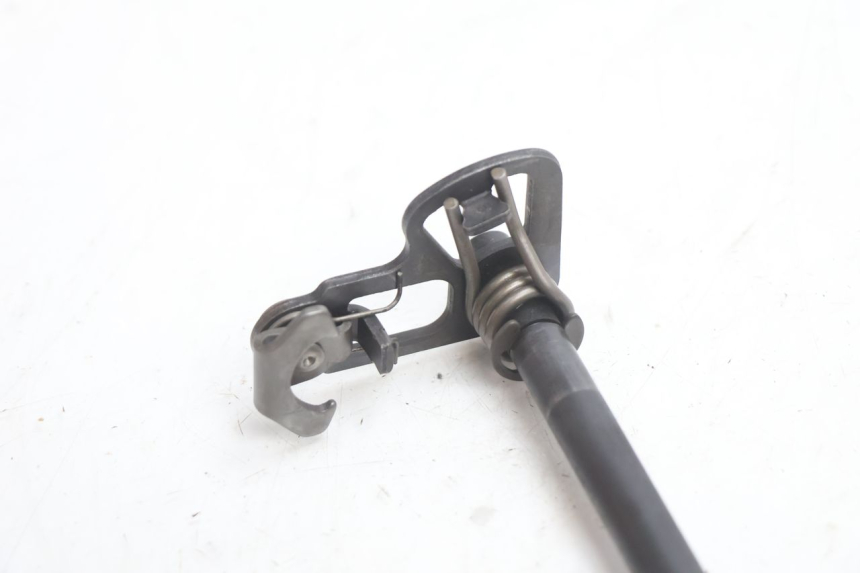 photo de ARBRE SELECTEUR DERBI SENDA 50 (2003 - 2005) - Gros plan technique