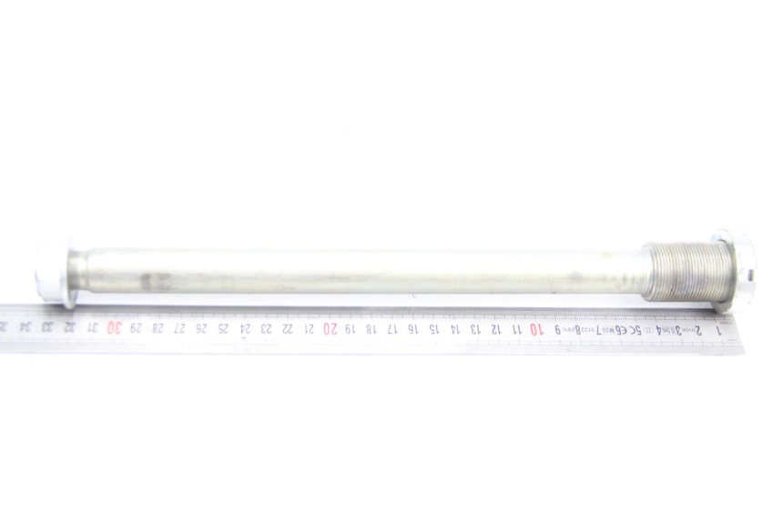 photo de AXE BRAS OSCILLANT SUZUKI GSR 600 (2005 - 2012)