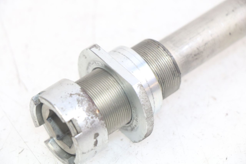photo de AXE BRAS OSCILLANT KAWASAKI Z 750 (2007 - 2013)