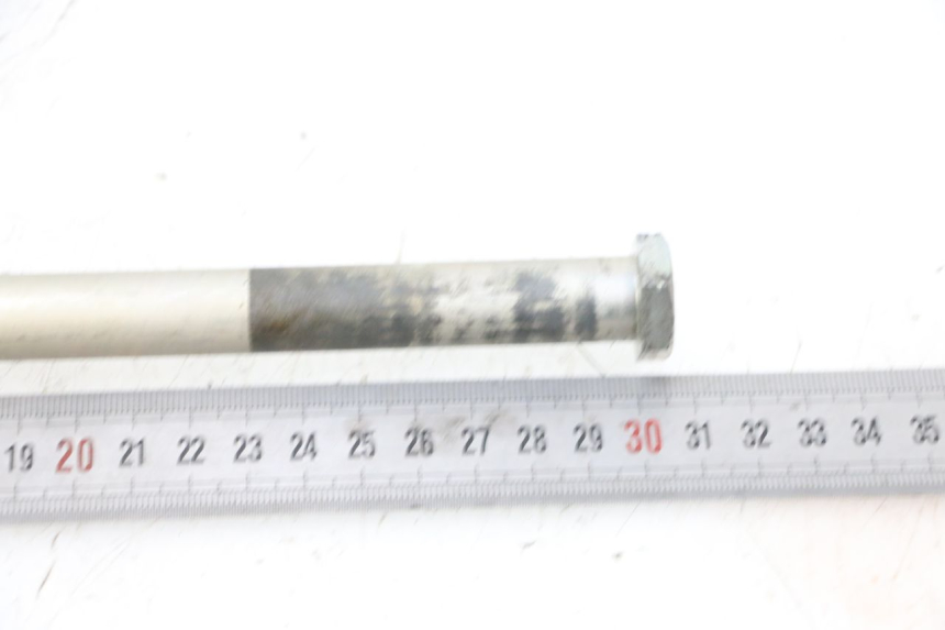 photo de AXE BRAS OSCILLANT YAMAHA MT-07 MT07 ABS 700 (2018 - 2020) - Zoom état d’usage