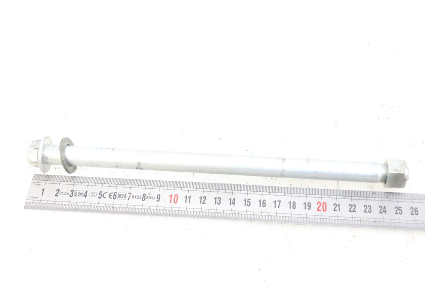 photo de AXE BRAS OSCILLANT SUZUKI GZ MARAUDER 125 (1998 - 2004)