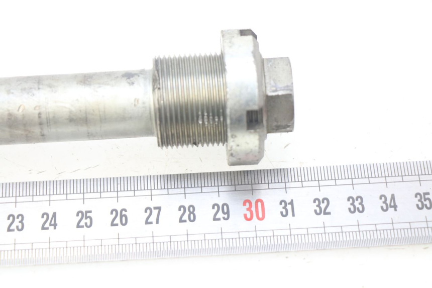 photo de AXE BRAS OSCILLANT SUZUKI SV N 650 (1999 - 2002)