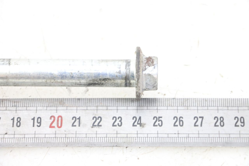 photo de Swingarm pivot bolt HYOSUNG XRX 125 (2000 - 2008)
