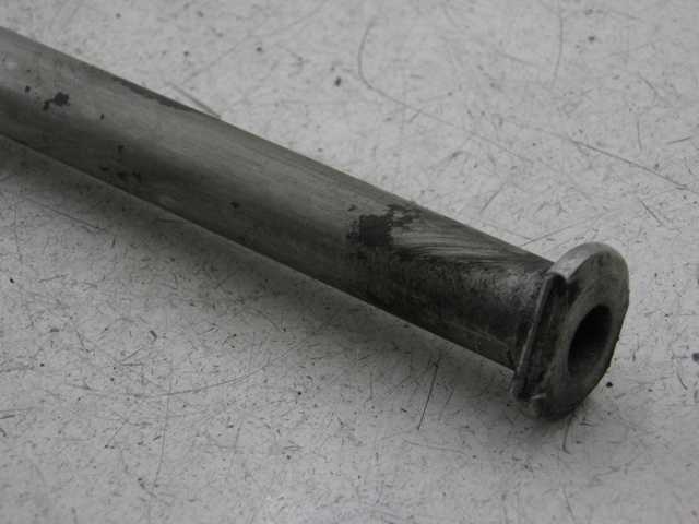 photo de AXE BRAS OSCILLANT YAMAHA FZ6 N FAZER 600 (2004 - 2006)