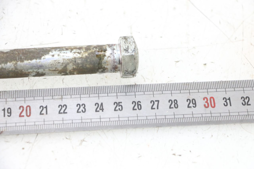 photo de AXE BRAS OSCILLANT YAMAHA YFM R RAPTOR 250 (2008 - 2014) - Zoom état d’usage