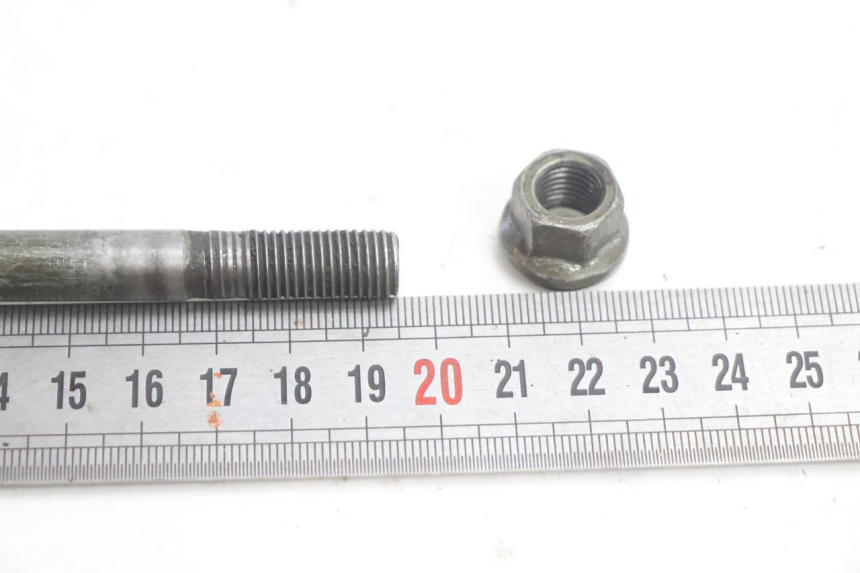 photo de AXE MOTEUR MBK BOOSTER ROCKET 50 (2004 - 2016) - Autre angle de vue