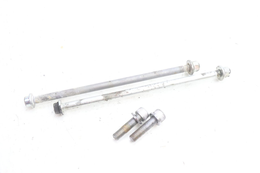 photo de AXE MOTEUR YAMAHA FZ8 800 (2010 - 2016) - Vue principale
