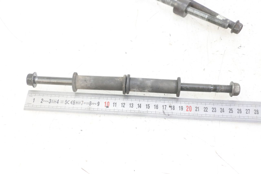 photo de AXE MOTEUR SUZUKI GS GSE 500 (2001 - 2003)