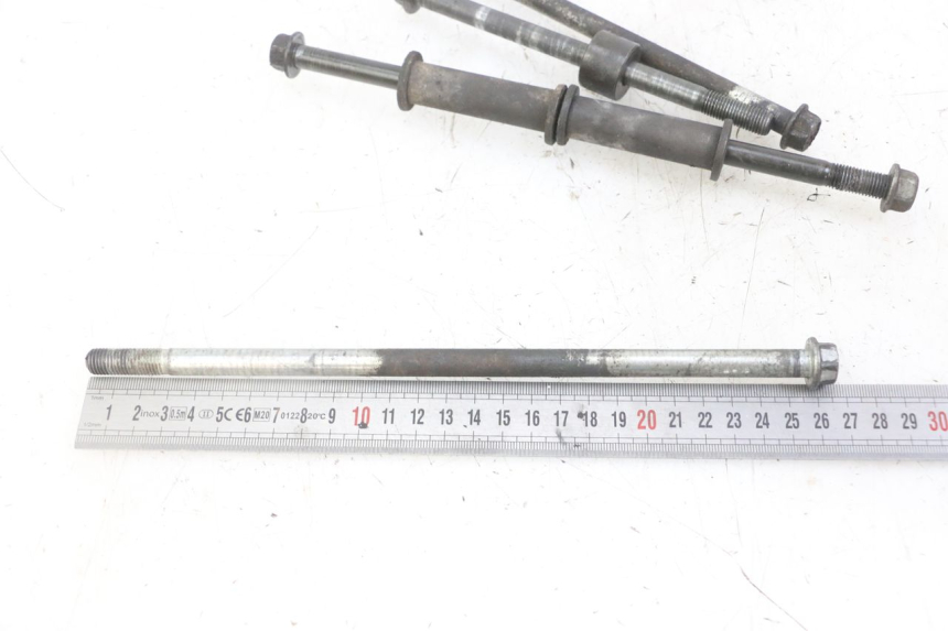 photo de AXE MOTEUR SUZUKI GS GSE 500 (2001 - 2003)
