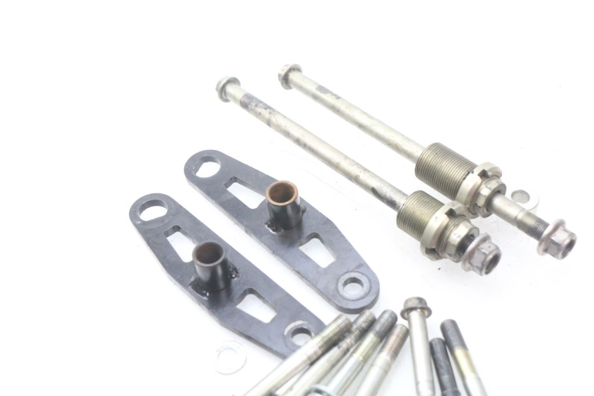 photo de AXE MOTEUR SUZUKI GSX-R GSXR K16 1000 (2012 - 2016)