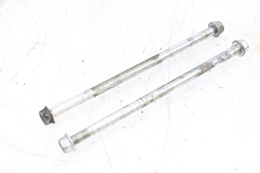 photo de AXE MOTEUR SUZUKI GSXR GSX-R 1000 (2003 - 2004) - Vue principale