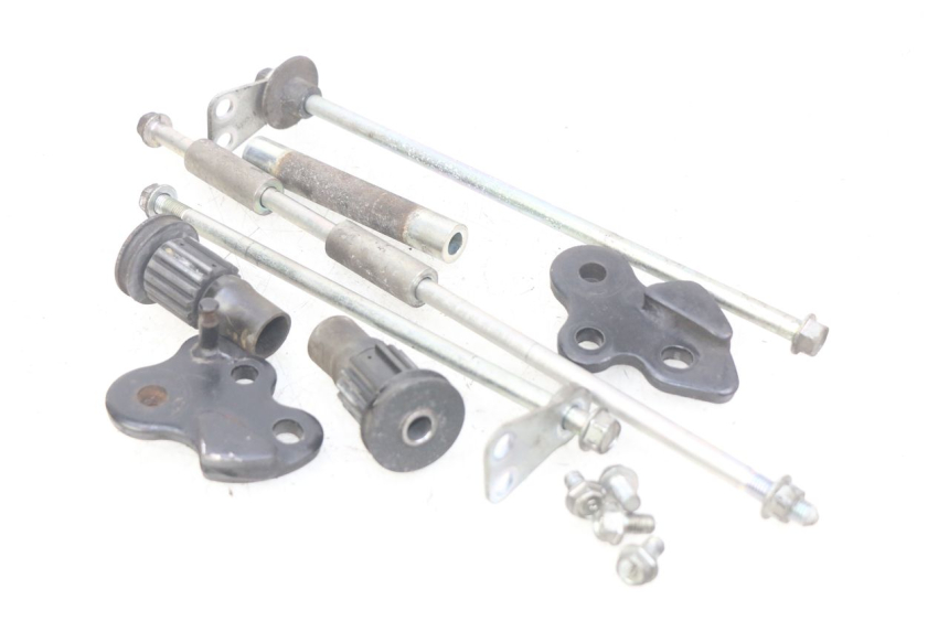 photo de AXE MOTEUR HONDA FJS SILVERWING SILVER WING 400 (2009 - 2016)