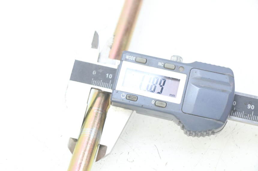 photo de AXE MOTEUR KEEWAY RY6 2T 50 (2011 - 2019)