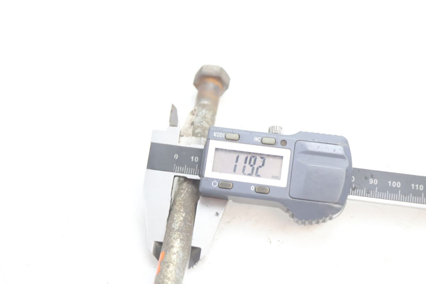 photo de AXE MOTEUR MBK NITRO 50 (2004 - 2008) - Gros plan technique