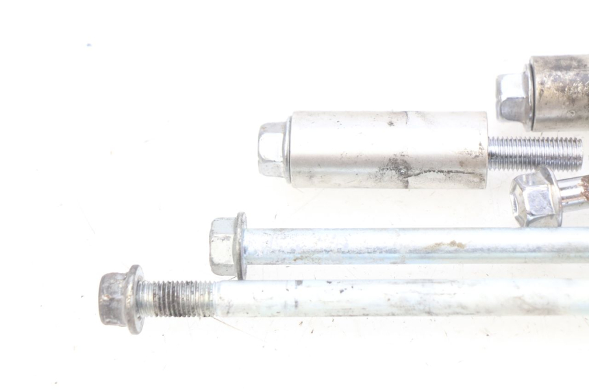 photo de AXE MOTEUR SUZUKI SV N 650 (1999 - 2002)