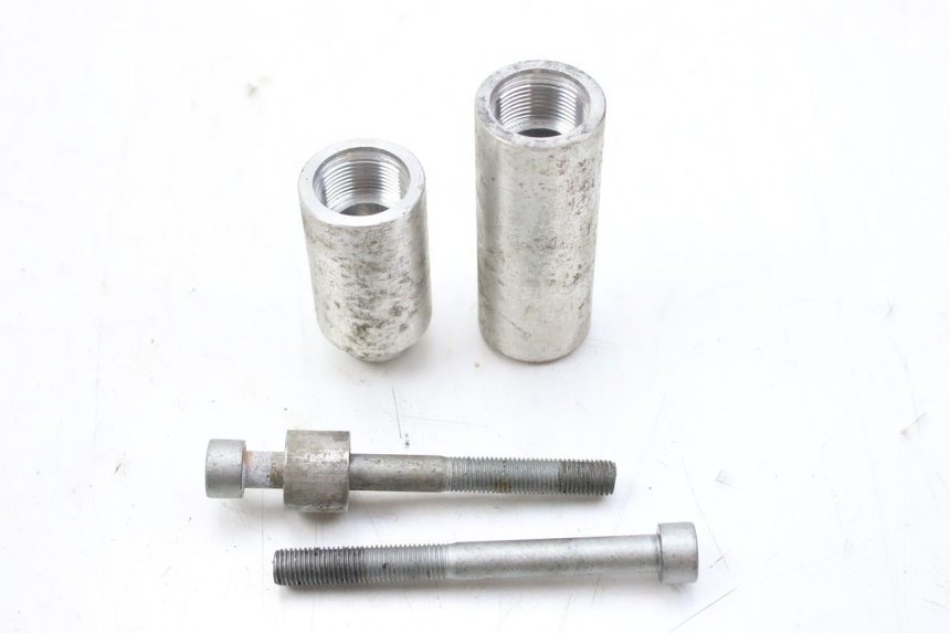 photo de AXE MOTEUR SUZUKI SV S 650 (1999 - 2002) - Vue produit