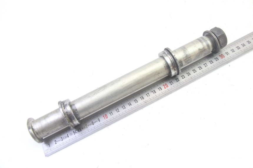 photo de AXE ROUE ARRIERE YAMAHA FZ6 FAZER S2 600 (2007 - 2011)