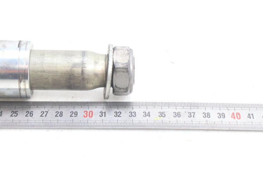 photo de AXE ROUE ARRIERE YAMAHA FZ8 800 (2010 - 2016) - Autre angle de vue