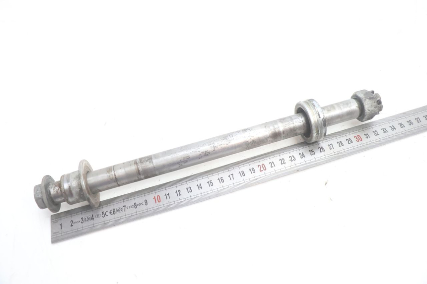 photo de AXE ROUE ARRIERE KAWASAKI GPX F ZX750F 750 (1986 - 1990) - Zoom état d’usage