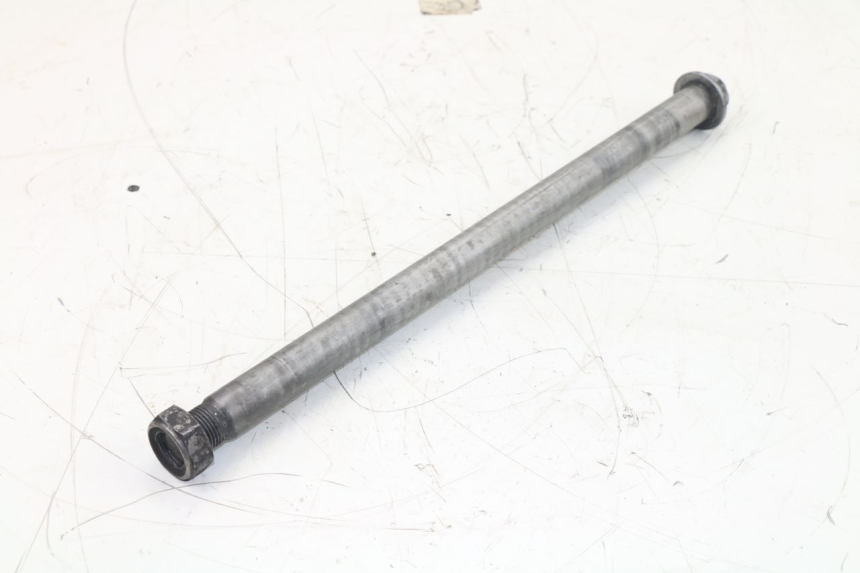 photo de AXE ROUE ARRIERE HONDA CBF N 600 (2004 - 2007)
