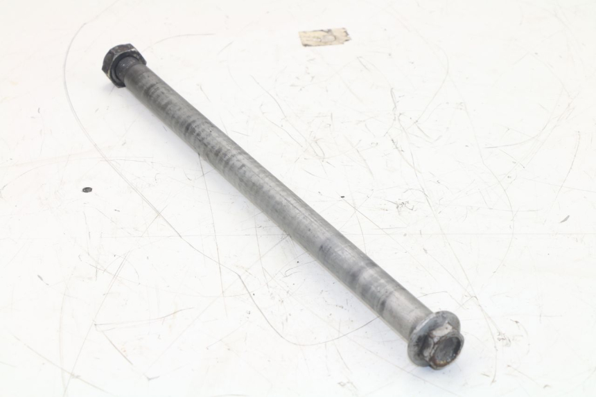 photo de AXE ROUE ARRIERE HONDA CBF N 600 (2004 - 2007)