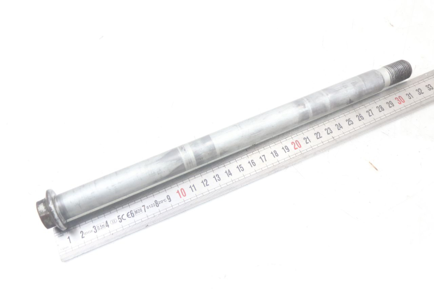 photo de AXE ROUE ARRIERE HONDA NTV DEAUVILLE 650 (1998 - 2001)