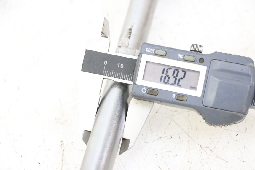 photo de AXE ROUE ARRIERE KEEWAY K-LIGHT KLIGHT 125 (2018 - 2025)