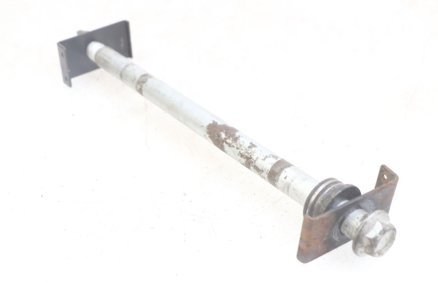 photo de AXE ROUE ARRIERE KAWASAKI Z 750 (2007 - 2013)