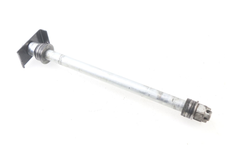 photo de AXE ROUE ARRIERE KAWASAKI Z ABS 750 (2007 - 2013)
