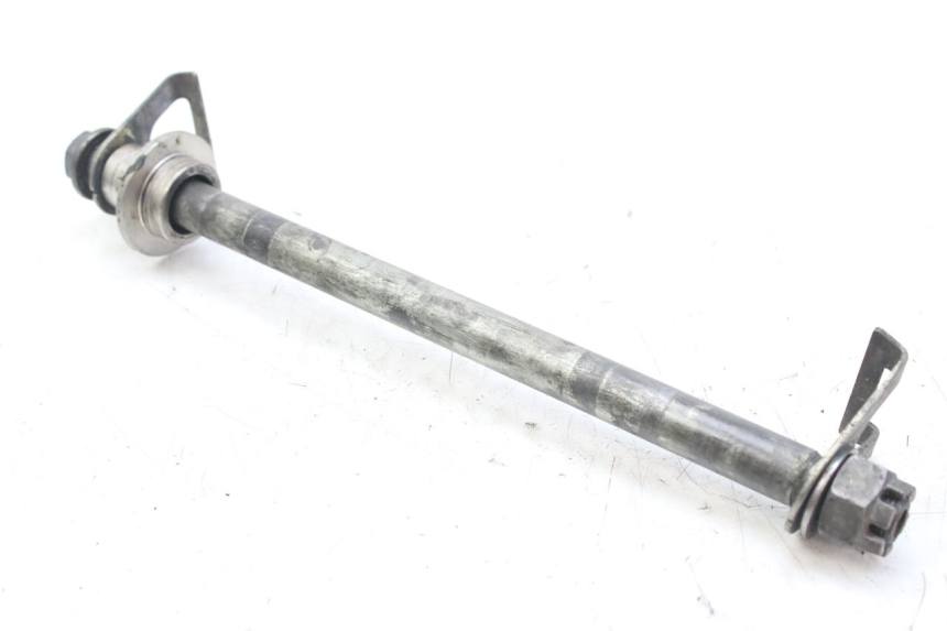 photo de AXE ROUE ARRIERE KAWASAKI ZX-6R ZX6R 600 (1995 - 1997)