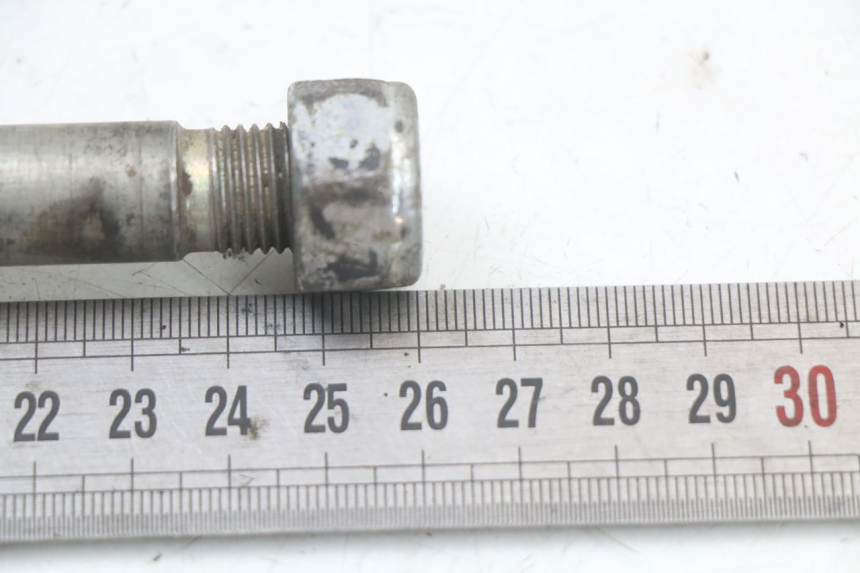 photo de AXE ROUE ARRIERE RIEJU MRT 50 (2018 - 2021)