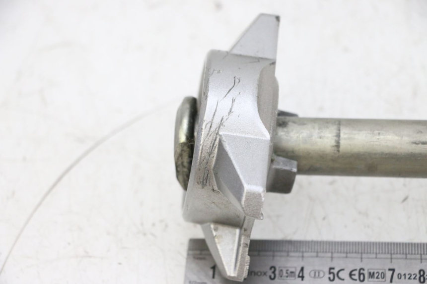 photo de AXE ROUE ARRIERE YAMAHA MT-07 MT07 ABS 700 (2018 - 2020) - Détail de la pièce