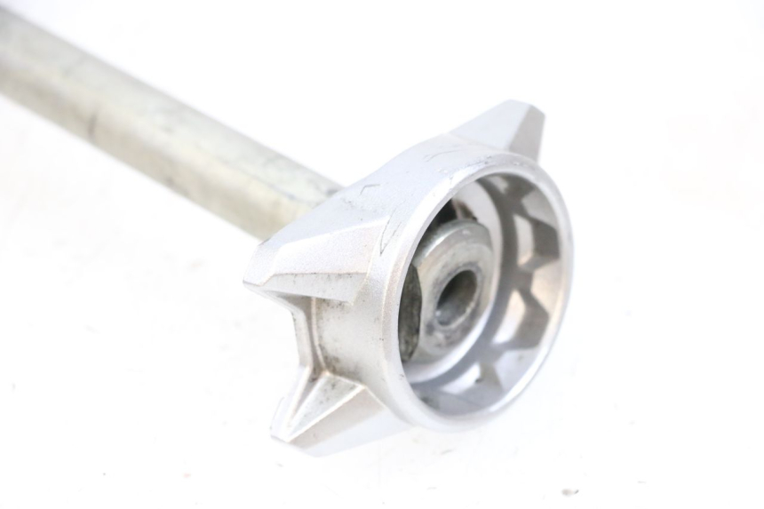 photo de AXE ROUE ARRIERE YAMAHA MT-07 MT07 ABS 700 (2018 - 2020) - Points de fixation