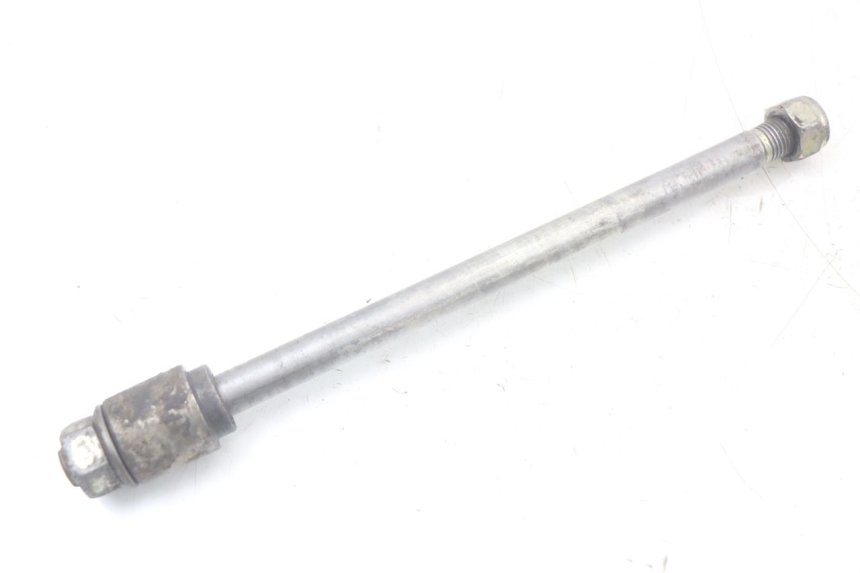photo de AXE ROUE ARRIERE PEUGEOT XP6 50 (1997 - 2003)