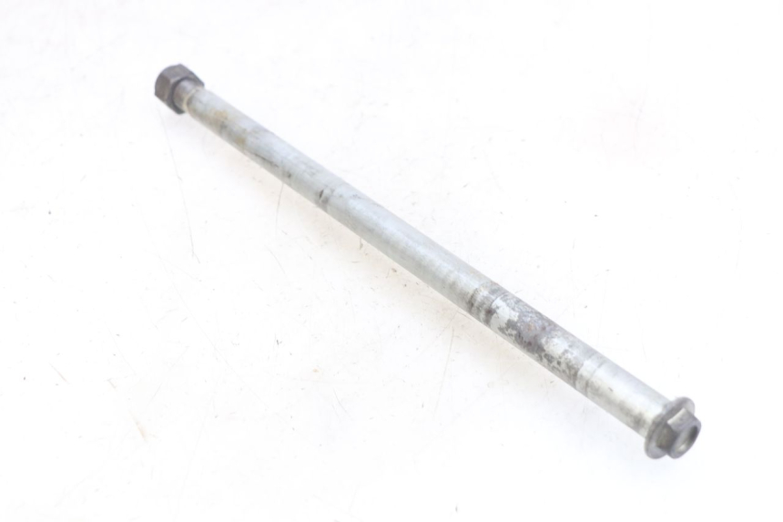 photo de AXE ROUE ARRIERE SUZUKI SV N 650 (1999 - 2002)