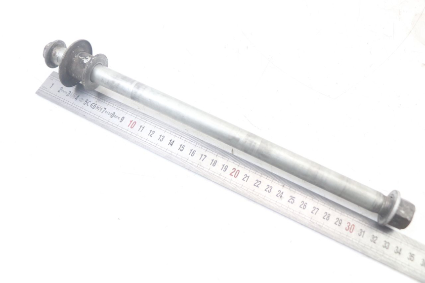 photo de AXE ROUE ARRIERE SUZUKI SV N 650 (1999 - 2002)