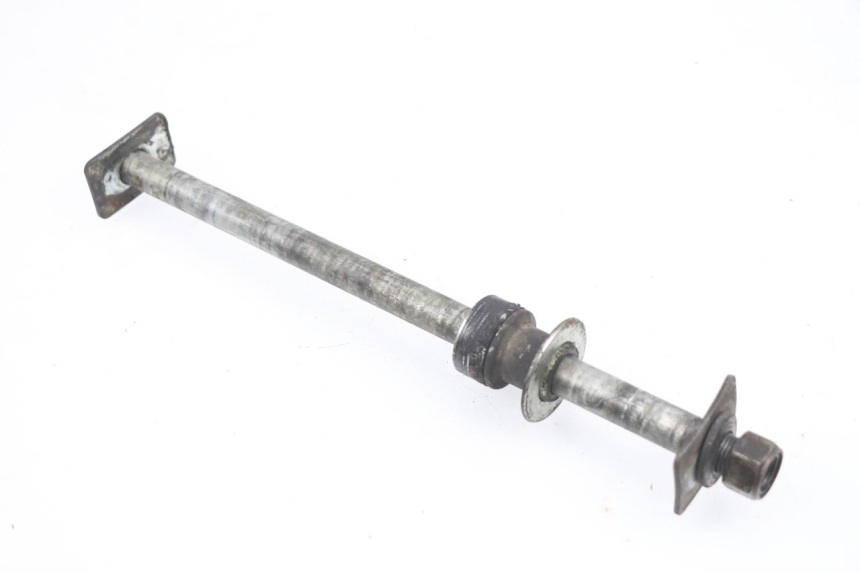 photo de AXE ROUE ARRIERE SUZUKI SV S 650 (1999 - 2002)