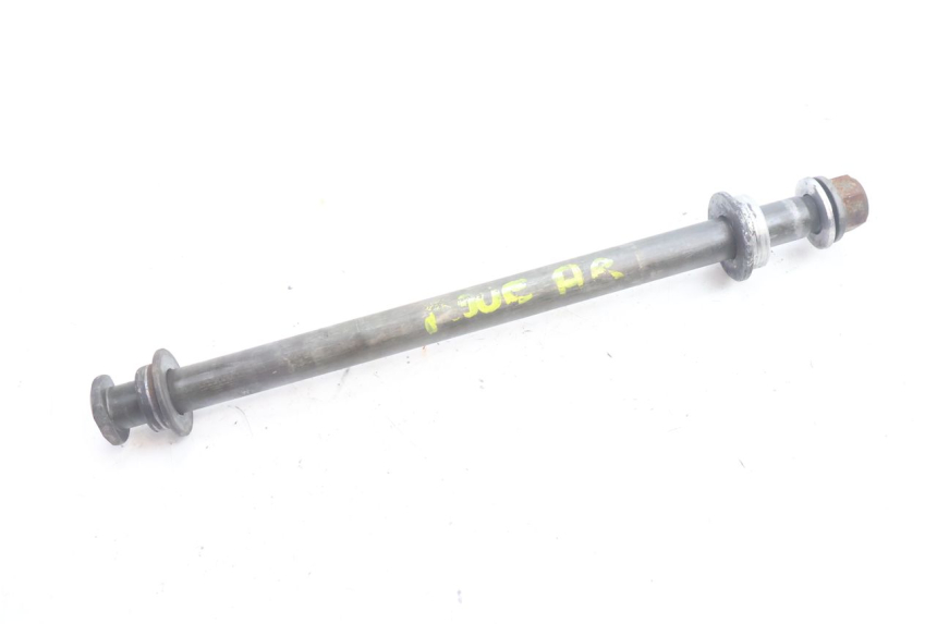 photo de AXE ROUE ARRIERE YAMAHA XJR 1300 (1998 - 2002) - Vue principale