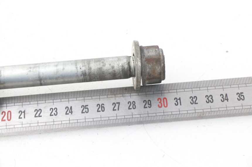 photo de AXE ROUE ARRIERE HONDA XLV VARADERO 125 (2000 - 2006)